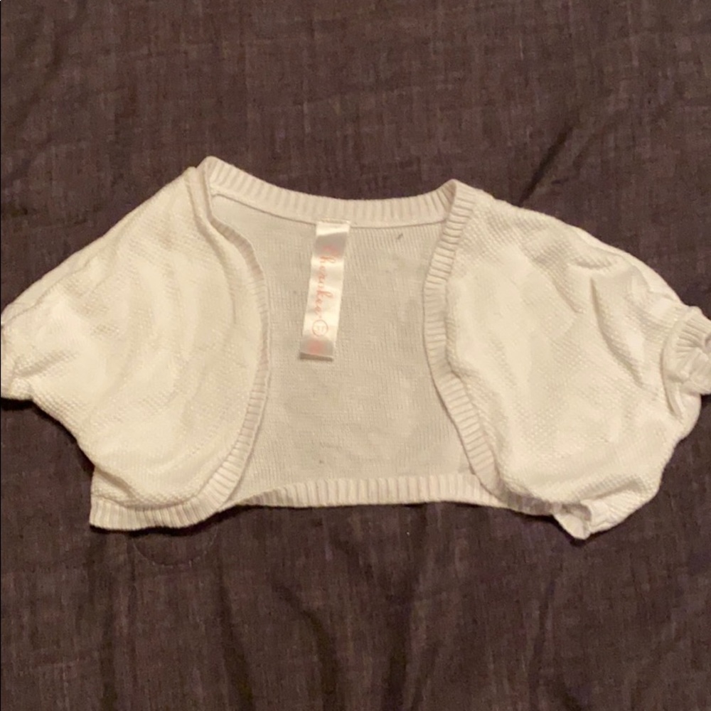 Tiny sweater to go over a dress 3t